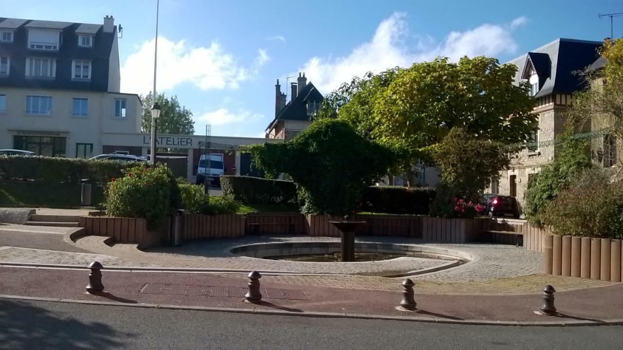La P'Tite Normande Villa Villerville Buitenkant foto